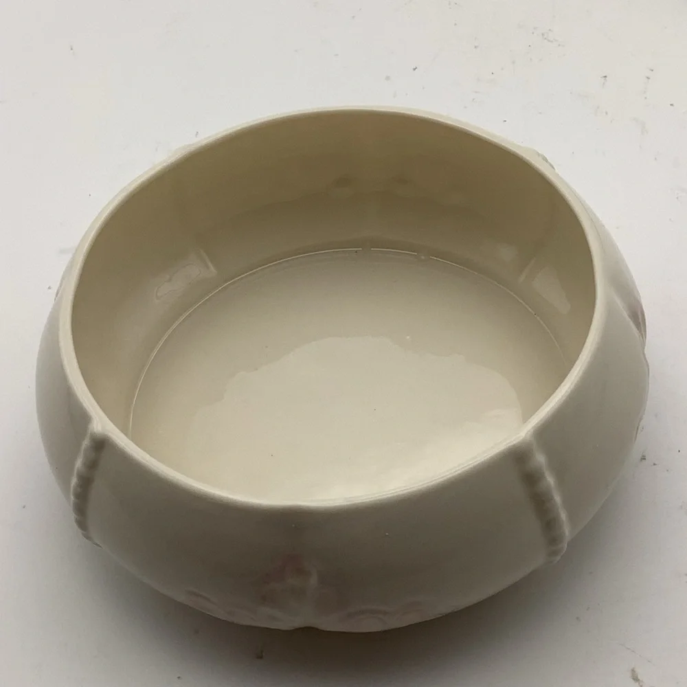 Vintage Belleek Ireland Millennium 2000 Trinket Box